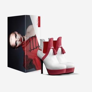 Tassels Platform Pump